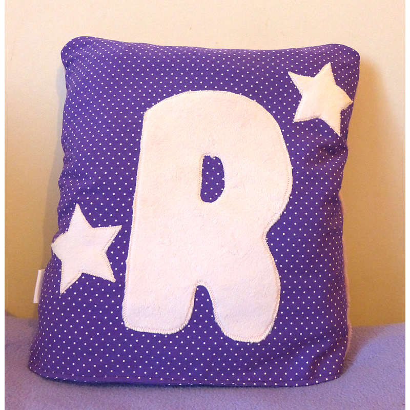 coussin lettre i